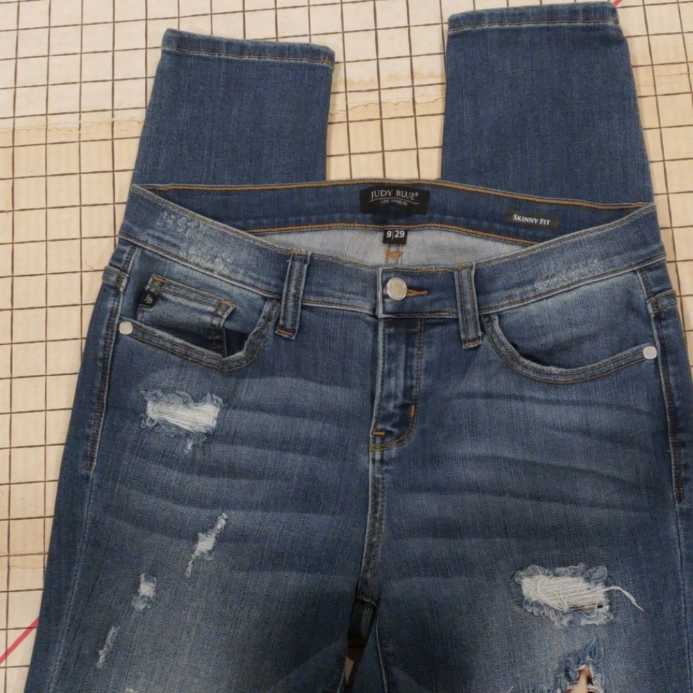 Stressed jeans
